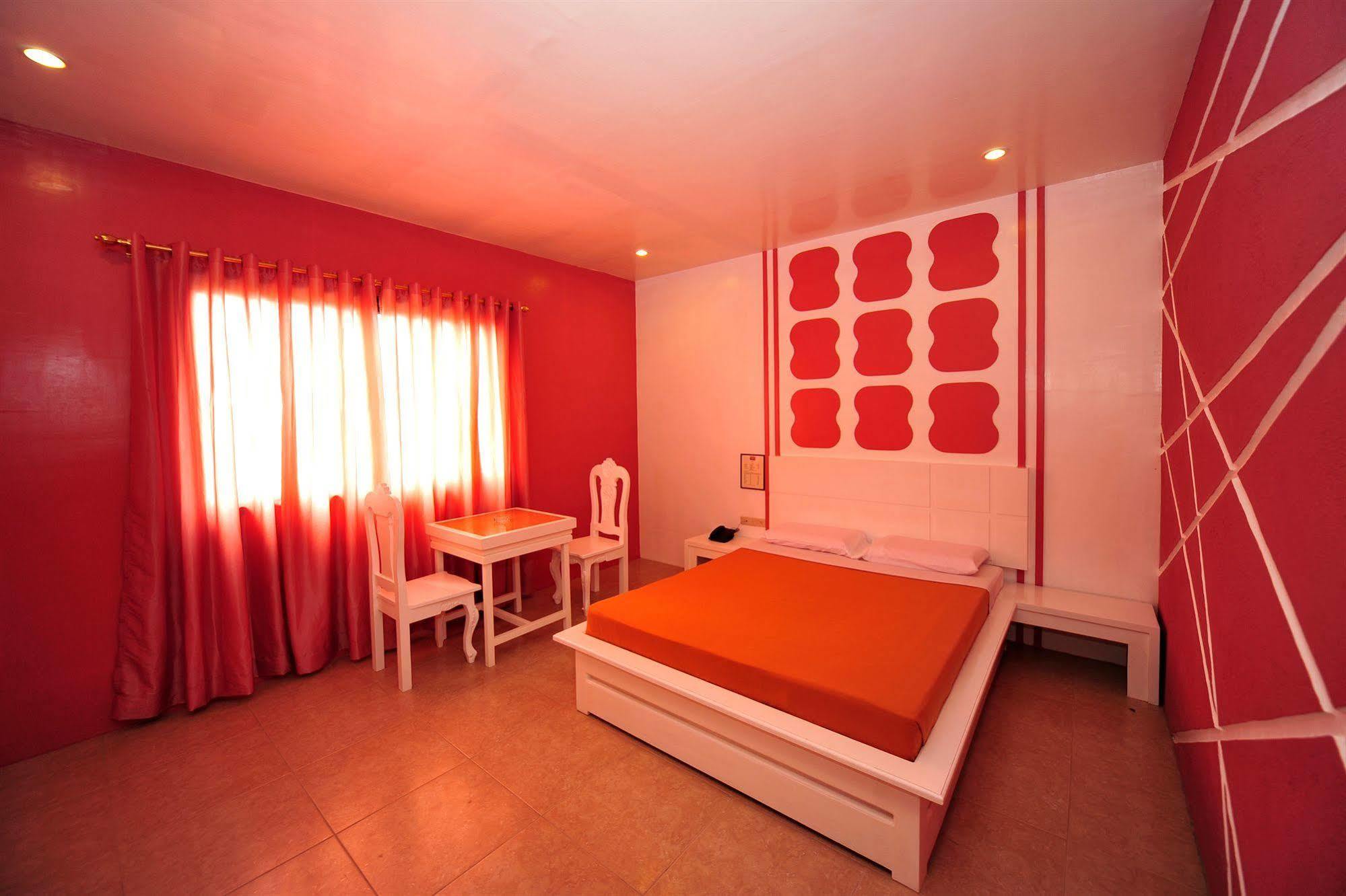 Hollywood Drive-In Hotel Baguio City Dış mekan fotoğraf
