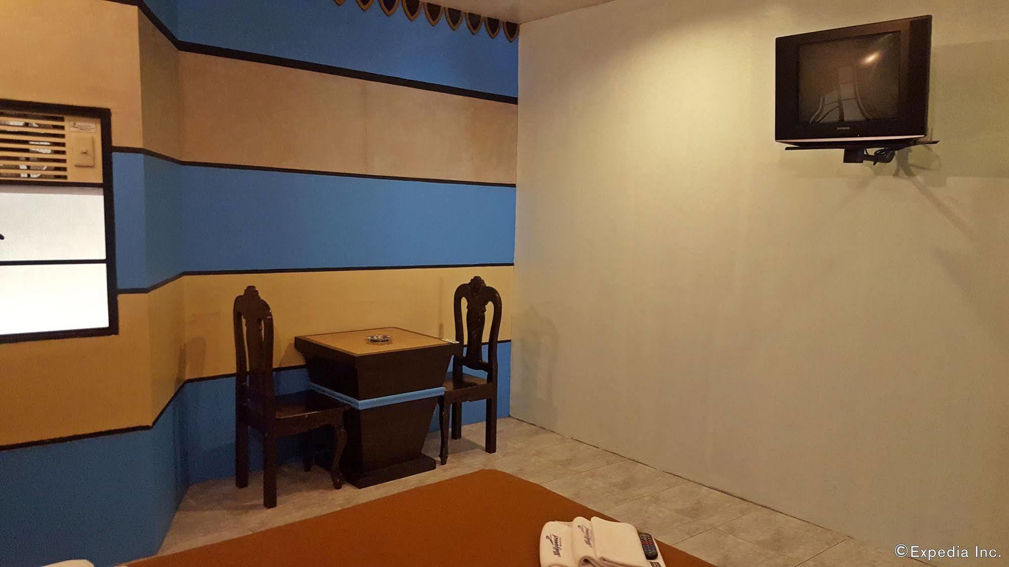 Hollywood Drive-In Hotel Baguio City Dış mekan fotoğraf
