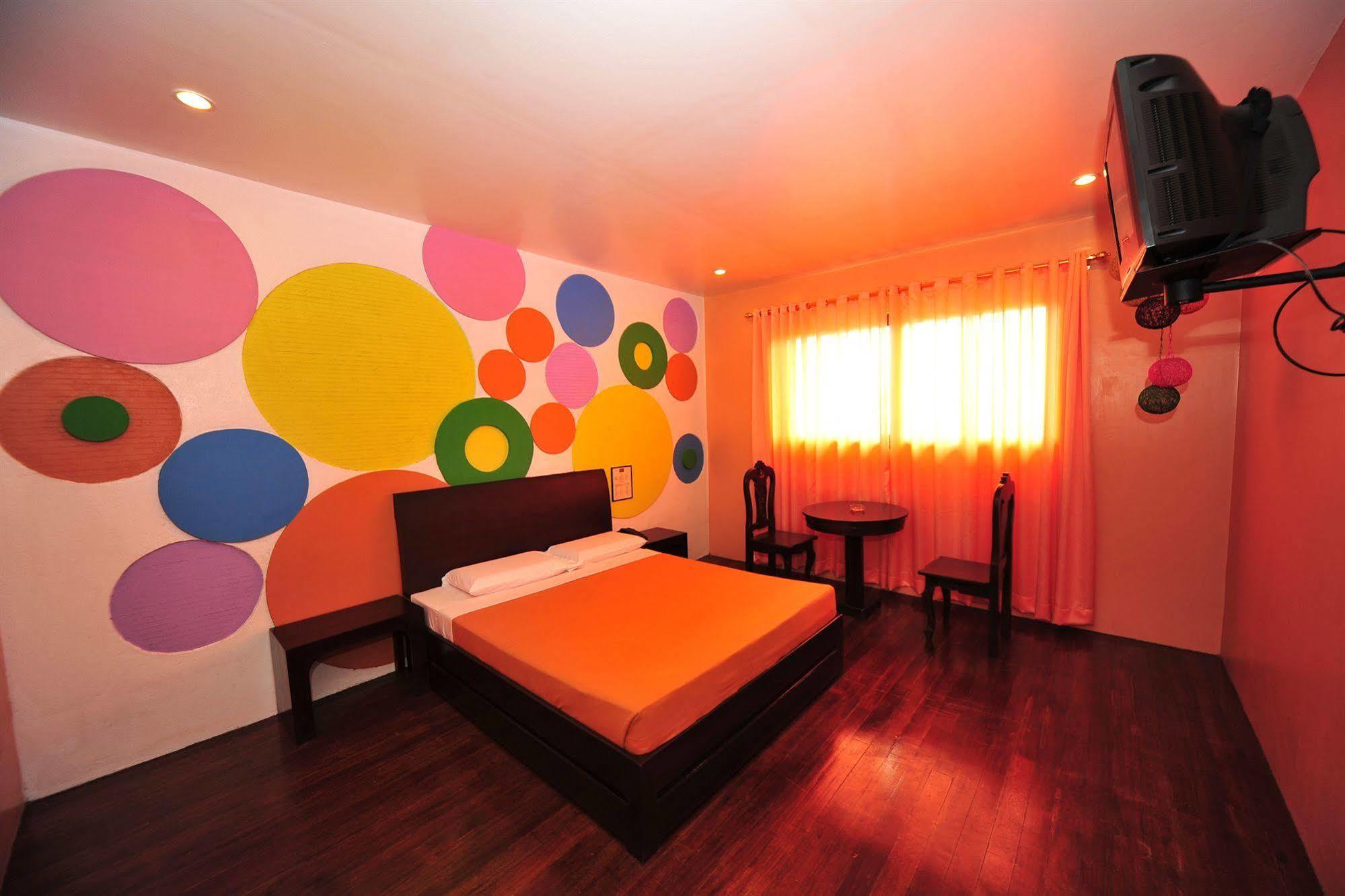 Hollywood Drive-In Hotel Baguio City Dış mekan fotoğraf